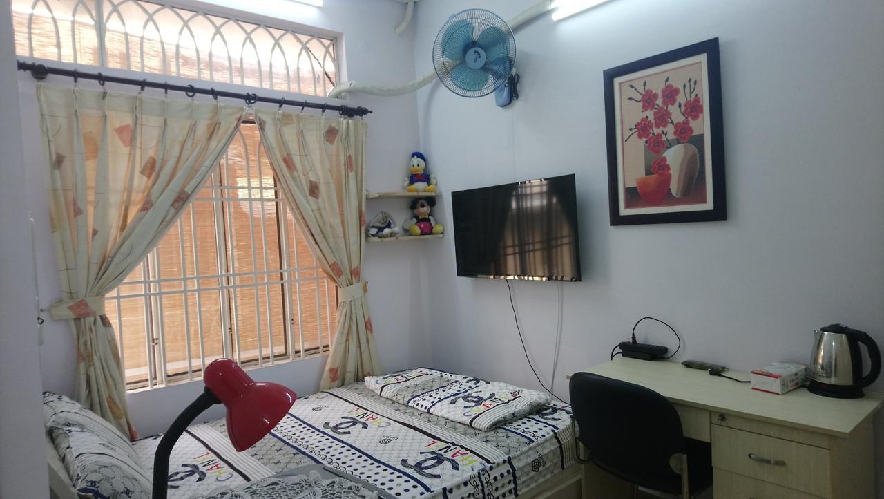 Thuy Huong Homestay โฮจิมินห์ซิตี้ ภายนอก รูปภาพ
